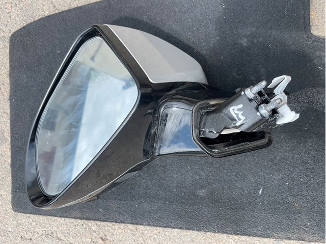 Боковое зеркало заднего вида в сборе 87610S2100 HYUNDAI