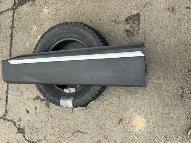 87721S2300 HYUNDAI Молдинг двери передней левой купить в Николаев