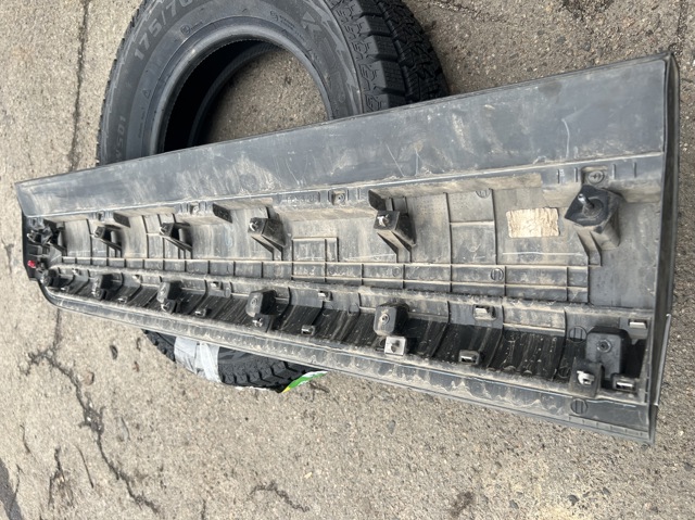HYUNDAI 87721S2300 Молдинг двери передней левой в наличии Львов