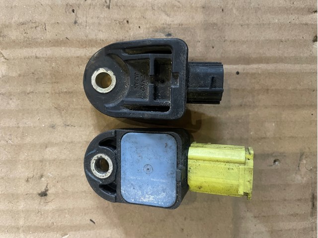 Датчик Эйрбэг передний 8917342080 TOYOTA
