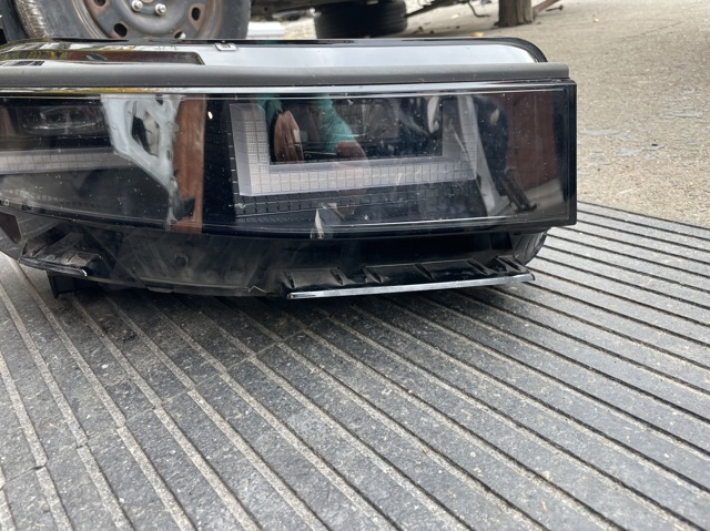 92102GI000 HYUNDAI Правая фара купить в Каменское