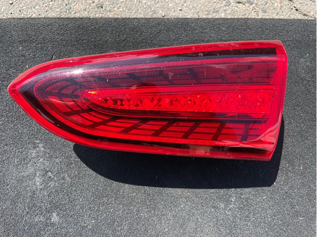 HYUNDAI 92404S2100 Фонарь задний правый внутренний в наличии Львов
