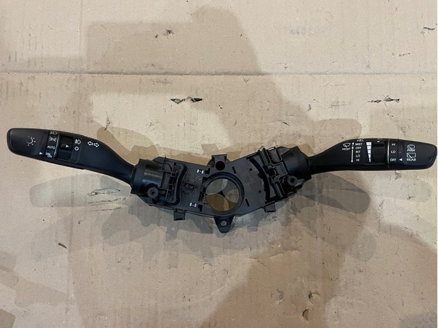 934104Z860 HYUNDAI Переключатель подрулевой левый купить в Павлоград