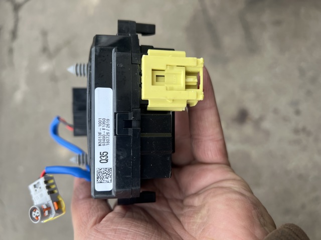 93490F1350 HYUNDAI Кольцо контактное, шлейф руля купить в Сумы