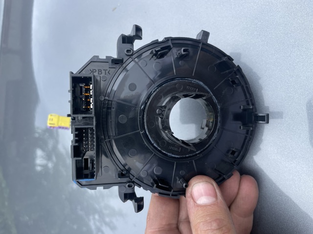 Кольцо AIRBAG контактное, шлейф руля 93490S1140 HYUNDAI