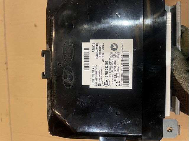 954802W300 HYUNDAI купить в Чернигов