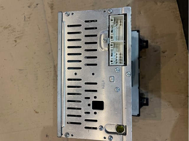 96170C10004X HYUNDAI Магнитола (радио AM/FM) купить в Запорожье