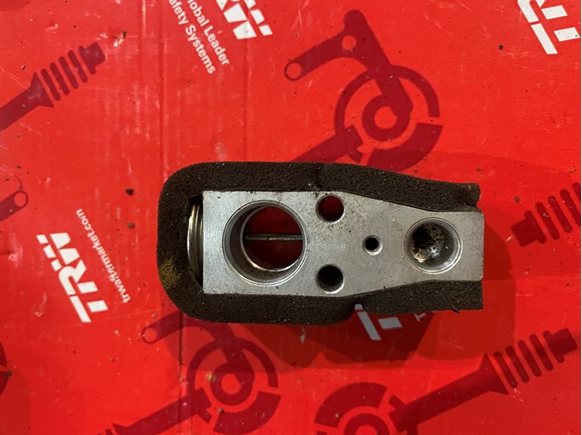 9760417001 HYUNDAI Клапан TRV кондиционера купить в Львов