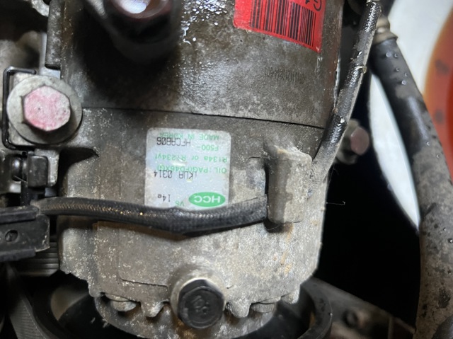 HYUNDAI 97701A5501 Компрессор кондиционера в наличии Черкассы