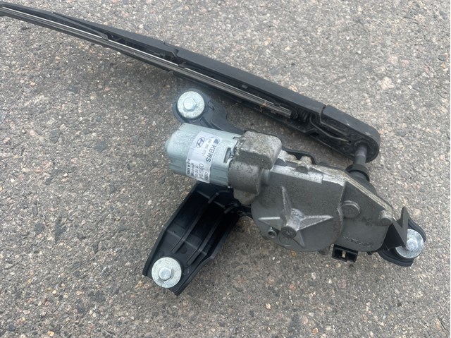 Моторчик заднего стеклоочистителя 98700S1000 HYUNDAI