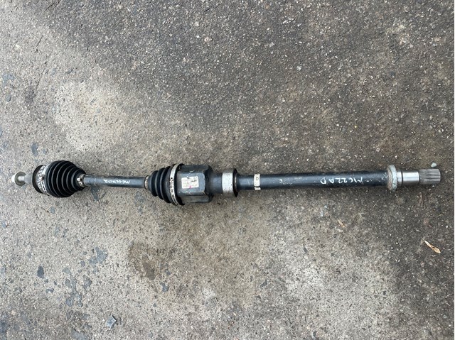 Полуось передняя, правая FTB42550XA MAZDA