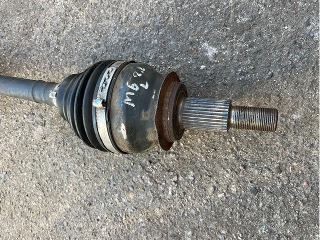 MAZDA FTB42560X Полуось (привод) передняя левая в наличии Черкассы