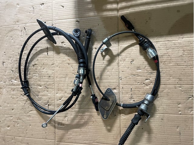 Трос переключения передач KD3146500 MAZDA