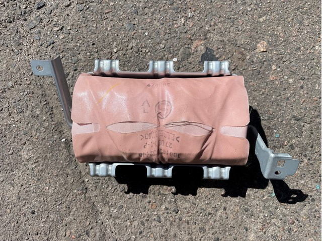 KD4757K50 MAZDA Подушка безопасности (AIRBAG) пассажирская купить в Ровно