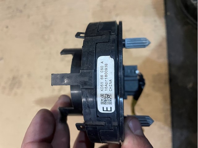 Кольцо Эйрбэг контактное KD5166CS0A MAZDA