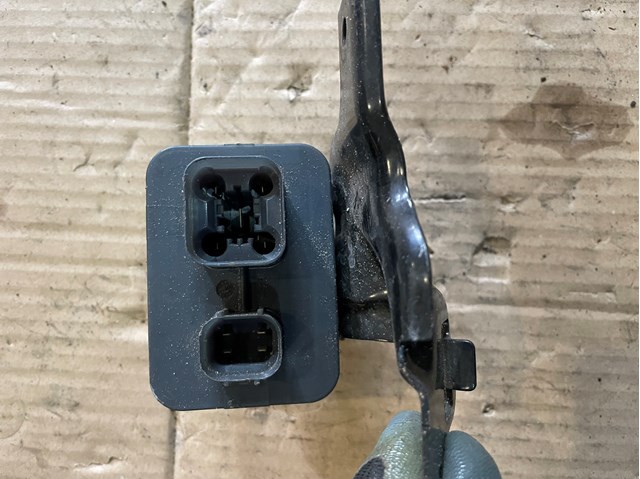 Реле предпускового подогревателя SH0118650 MAZDA