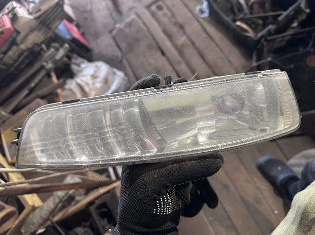 Фара противотуманная, правая 922021E000 HYUNDAI