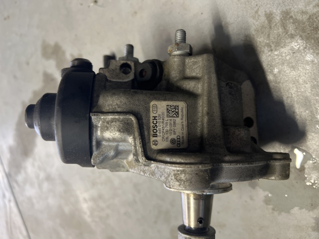 Насос топливный высокого давления (ТНВД) 03L130755L VAG
