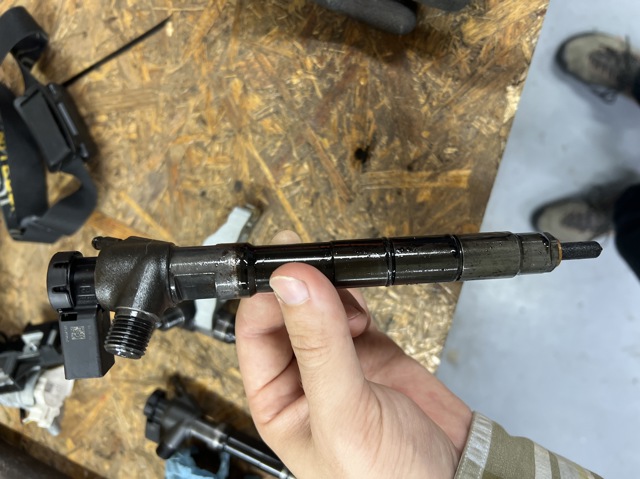 VAG 04L130277D Топливные форсунки в наличии Кривой Рог