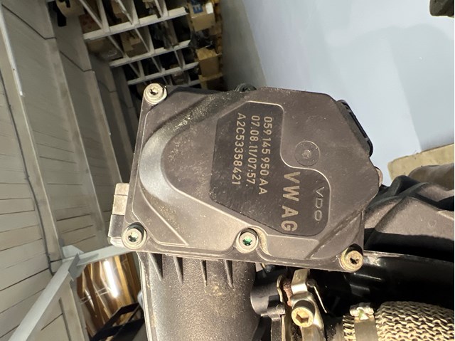 Дроссельная заслонка в сборе 059145950AA VAG