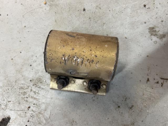 Соединительные элементы передние, система выпуска 1K0253141S VAG