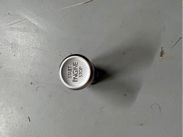 Кнопка запуска двигателя 3G1959839 VAG