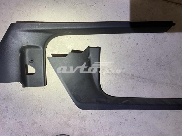 Накладка дверного порога внутренняя, передняя левая 3T0863483A VAG