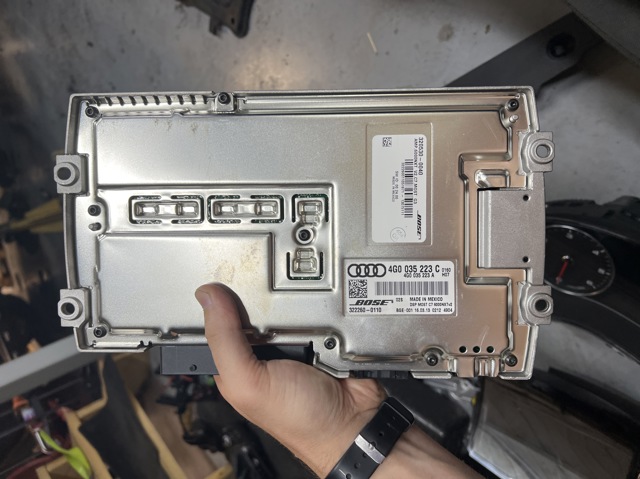 Усилитель звука аудиосистемы 4G0035223C VAG