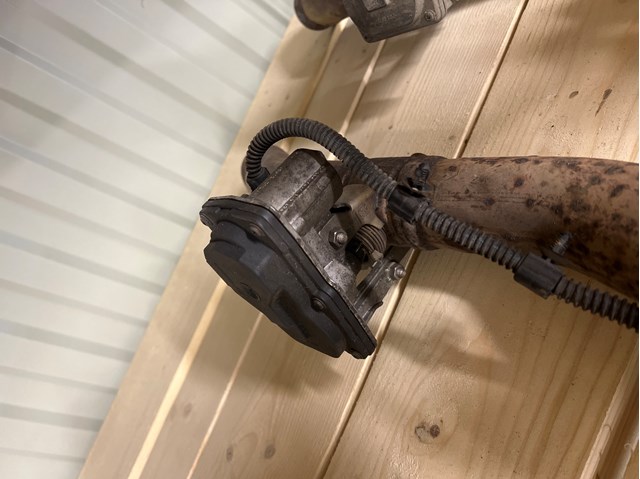 Клапан привода заслонки EGR 5Q0253691J VAG