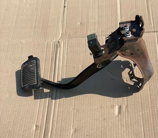Педаль тормоза 328003Q200 HYUNDAI