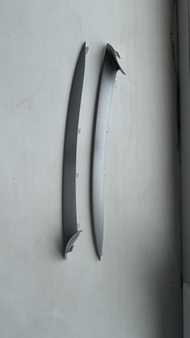 BMW 51117331764 Молдинг решетки бампера переднего правый в наличии Тернополь