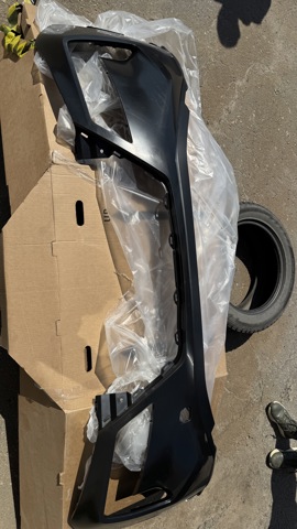 NISSAN 620226RR0H Бампер передний в наличии Полтава