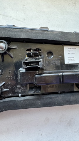 63215A0DB06 BMW Фонарь задний правый внутренний купить в Запорожье