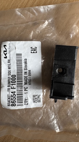 Кронштейн бампера переднего, правый 86554F1000 HYUNDAI