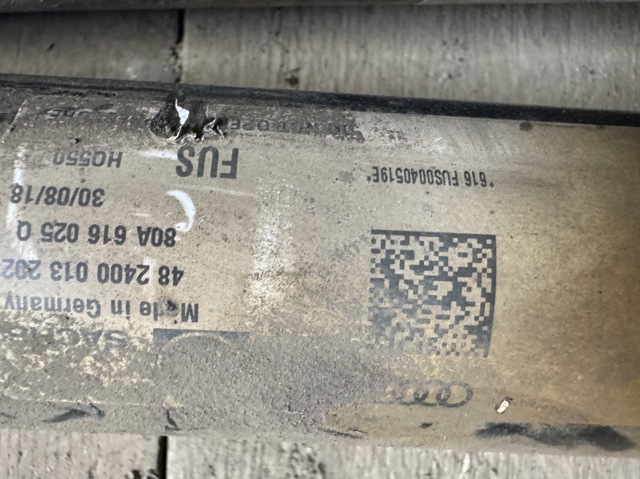 Амортизаторы задние 80A616025Q VAG