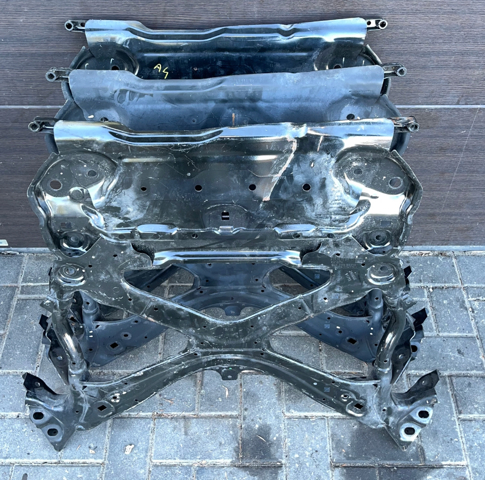 Передняя балка 8W1399347H VAG