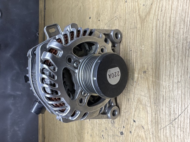 A003TV0281ZE MITSUBISHI Генератор купить в Киев