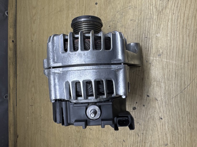 FG18S141 VALEO Генератор купить в Запорожье