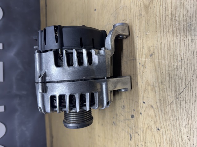FG18S141 VALEO Генератор купить в Сумы