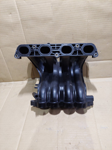 Впускной коллектор 14001AX100 NISSAN