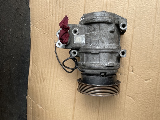 Компрессор климатической установки 1625019100 HYUNDAI