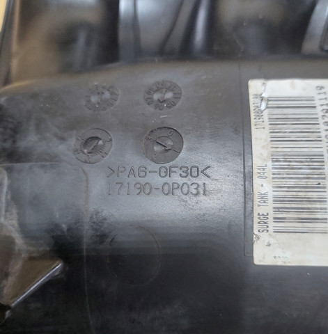 TOYOTA 171900P031 Впускной коллектор в наличии Тернополь