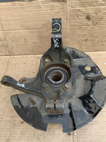 Цапфа поворотная левая 517152P500 HYUNDAI