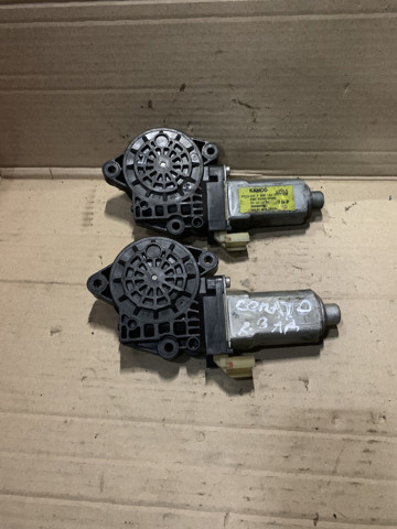 824602F000 HYUNDAI Мотор стеклоподъемника двери передней правой купить в Павлоград