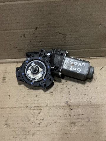 HYUNDAI 834502B000 Мотор стеклоподъемника двери задней левой в наличии Одесса
