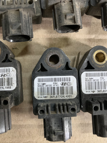 959203K100 Датчик удара купить Житомир