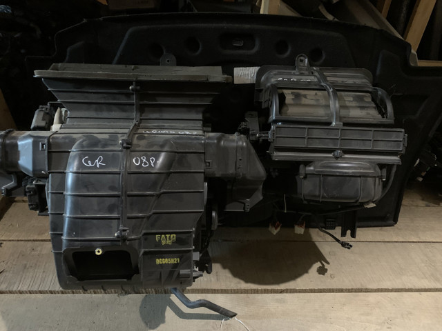 972052F006 HYUNDAI купить в Львов
