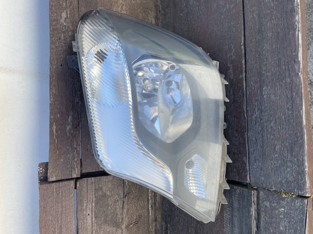 Фара основная левая A9068202561 MERCEDES