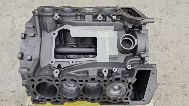 LAND ROVER LR035361 Блок цилиндров двигателя в наличии Харьков