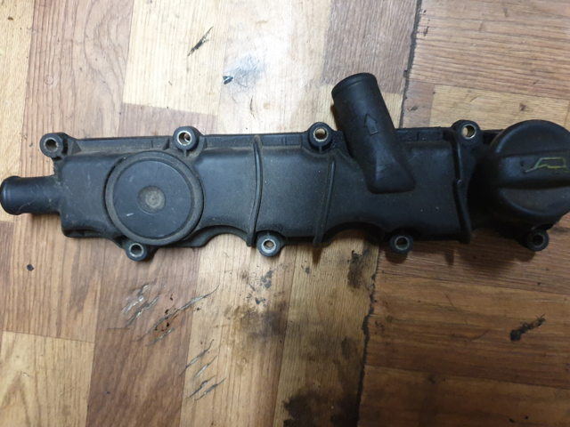 Крышка клапанная 0248G3 PEUGEOT